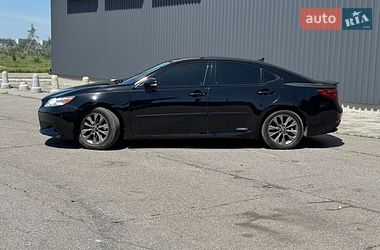 Седан Lexus ES 2013 в Харькове фото 3 Седан Lexus ES 2013 в Харькове