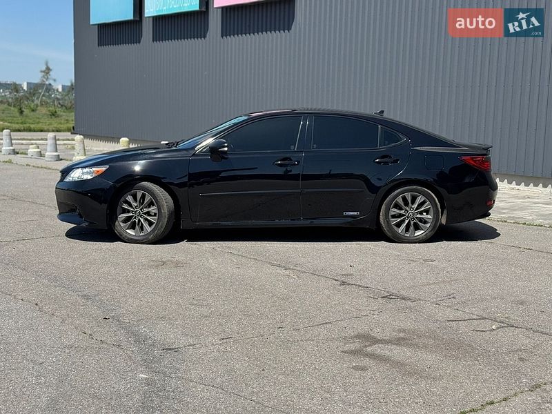 Седан Lexus ES 2013 в Харькове фото 3 Седан Lexus ES 2013 в Харькове