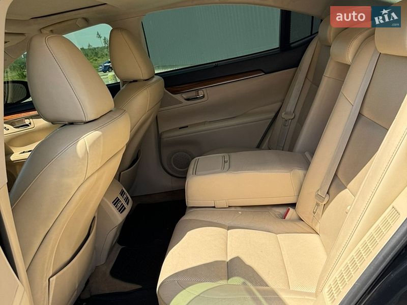 Седан Lexus ES 2013 в Харькове фото 11 Седан Lexus ES 2013 в Харькове
