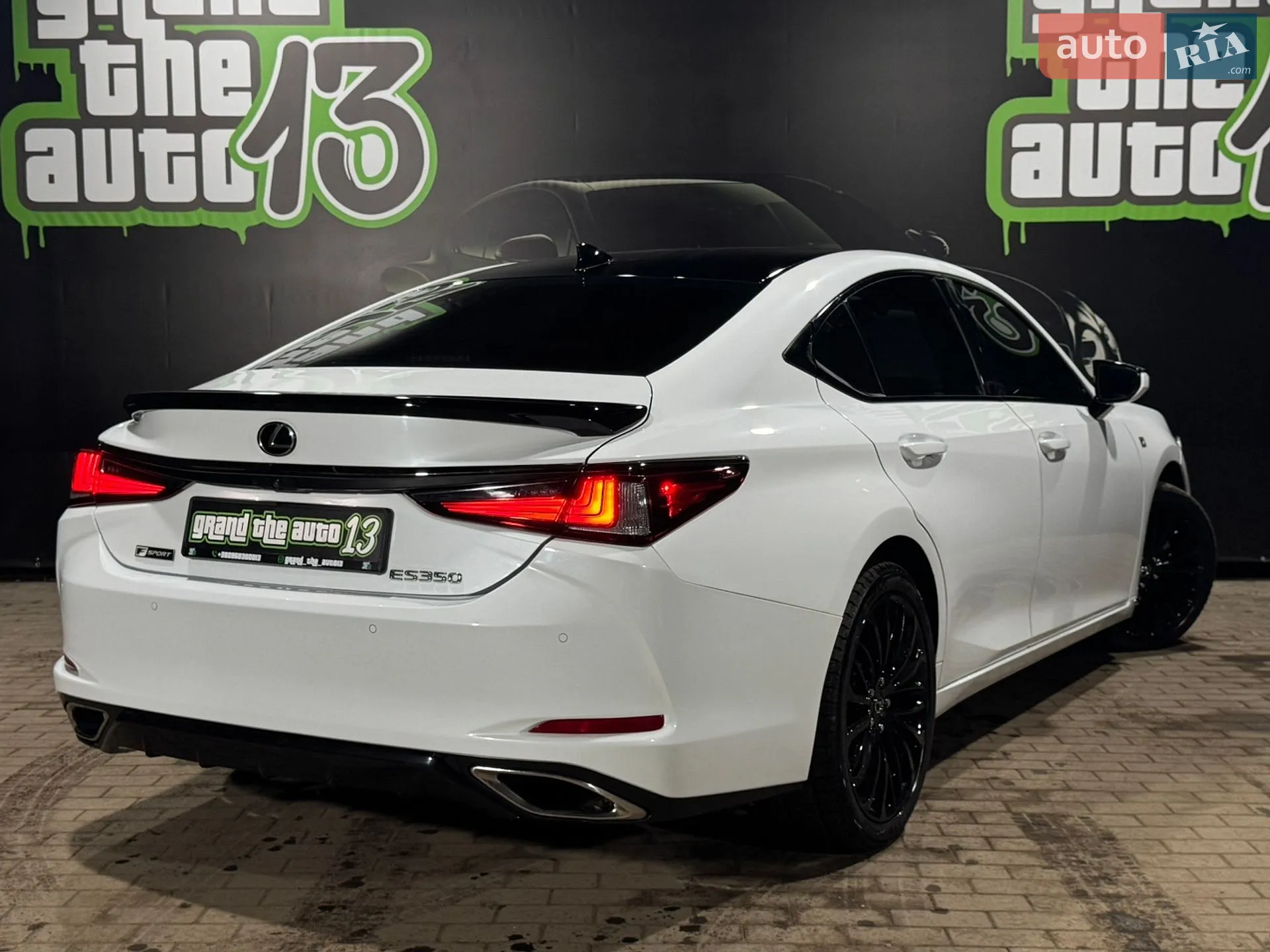 2018 Lexus ES - мініатюра 8