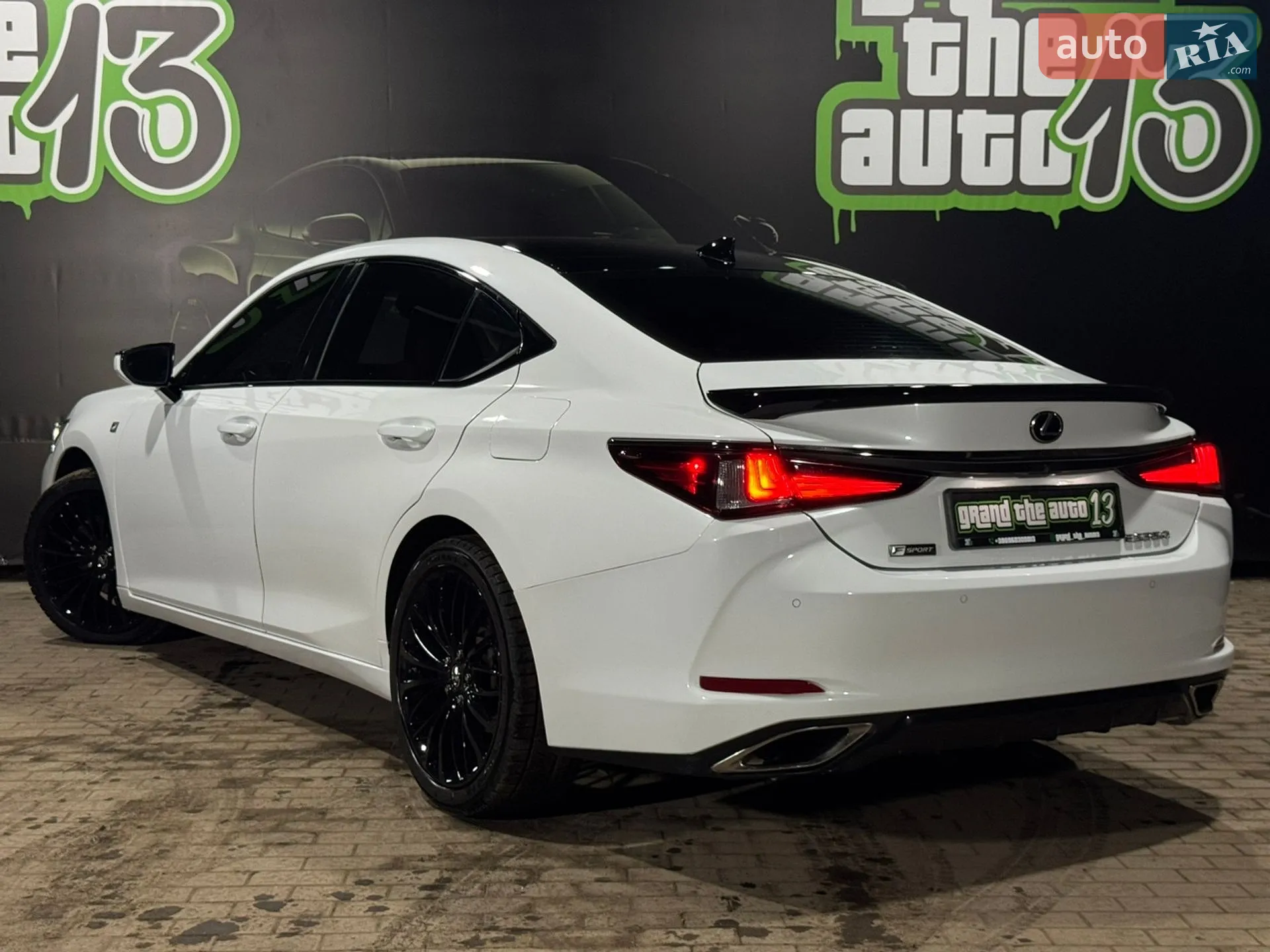 2018 Lexus ES - мініатюра 12