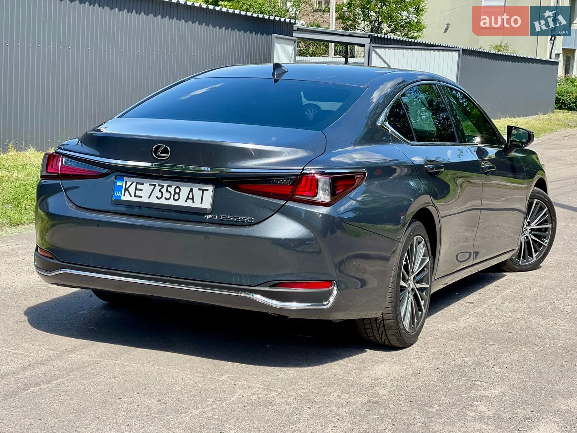 2022 Lexus ES - мініатюра 5