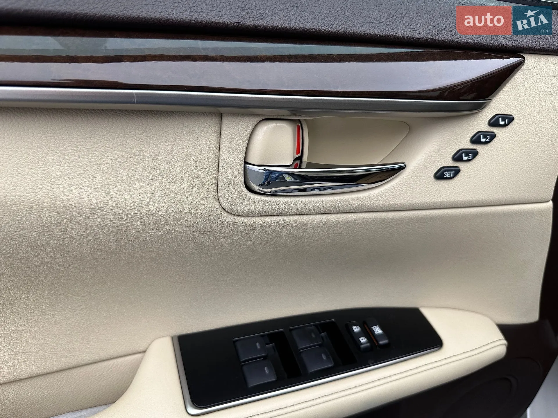 2018 Lexus ES - мініатюра 13