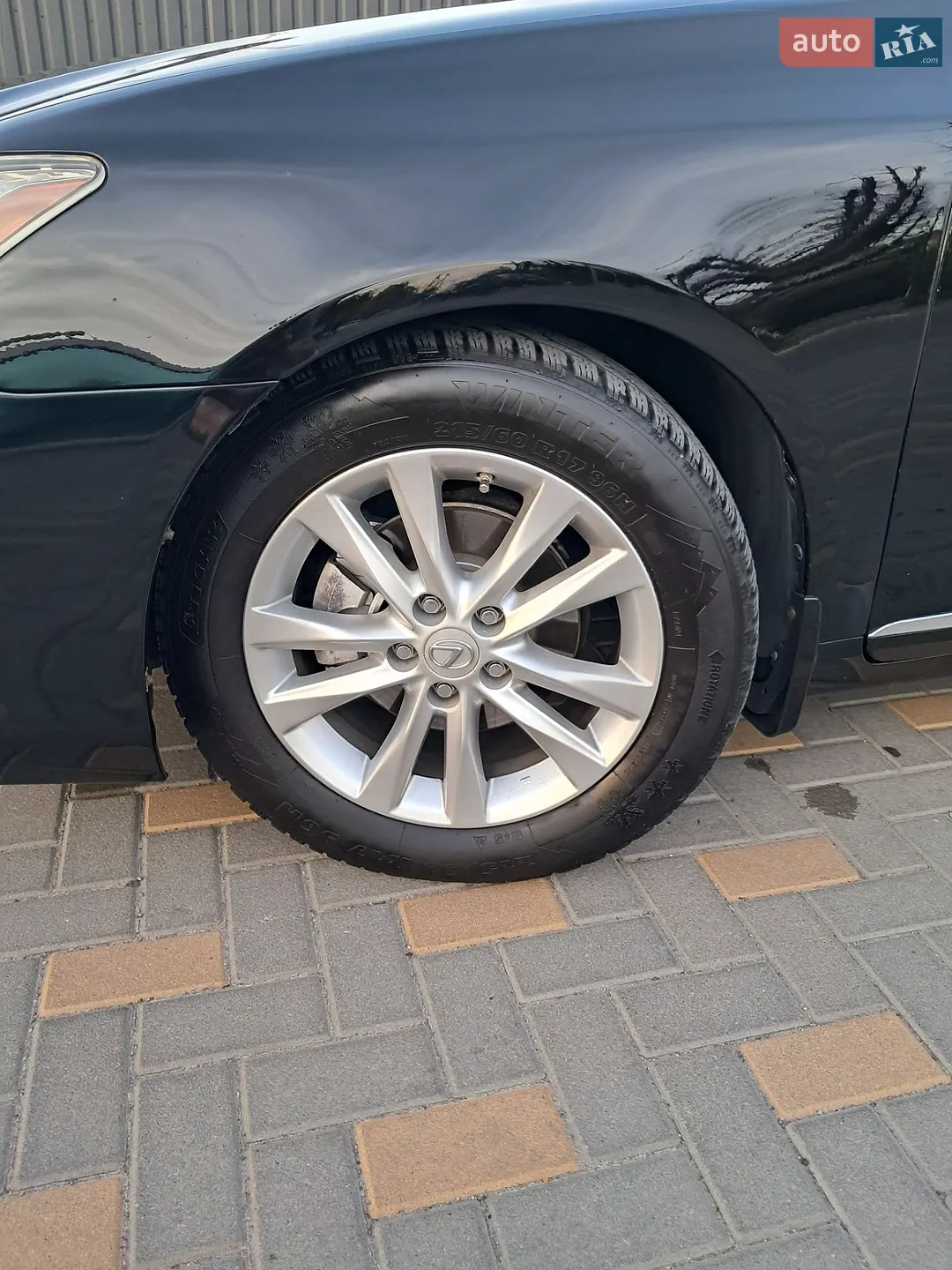 2011 Lexus ES - мініатюра 17