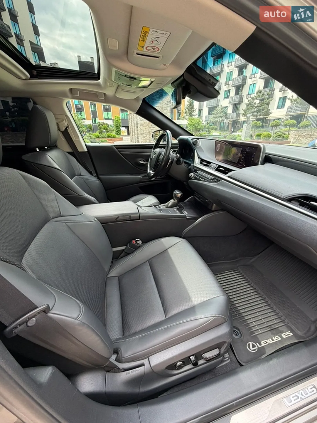 2021 Lexus ES - мініатюра 16