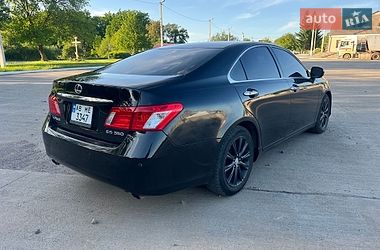 Седан Lexus ES 2006 в Виннице