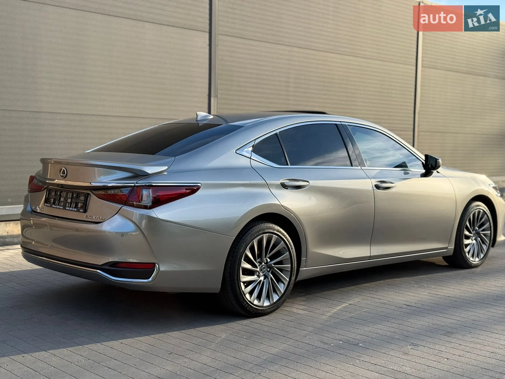 2023 Lexus ES - мініатюра 31