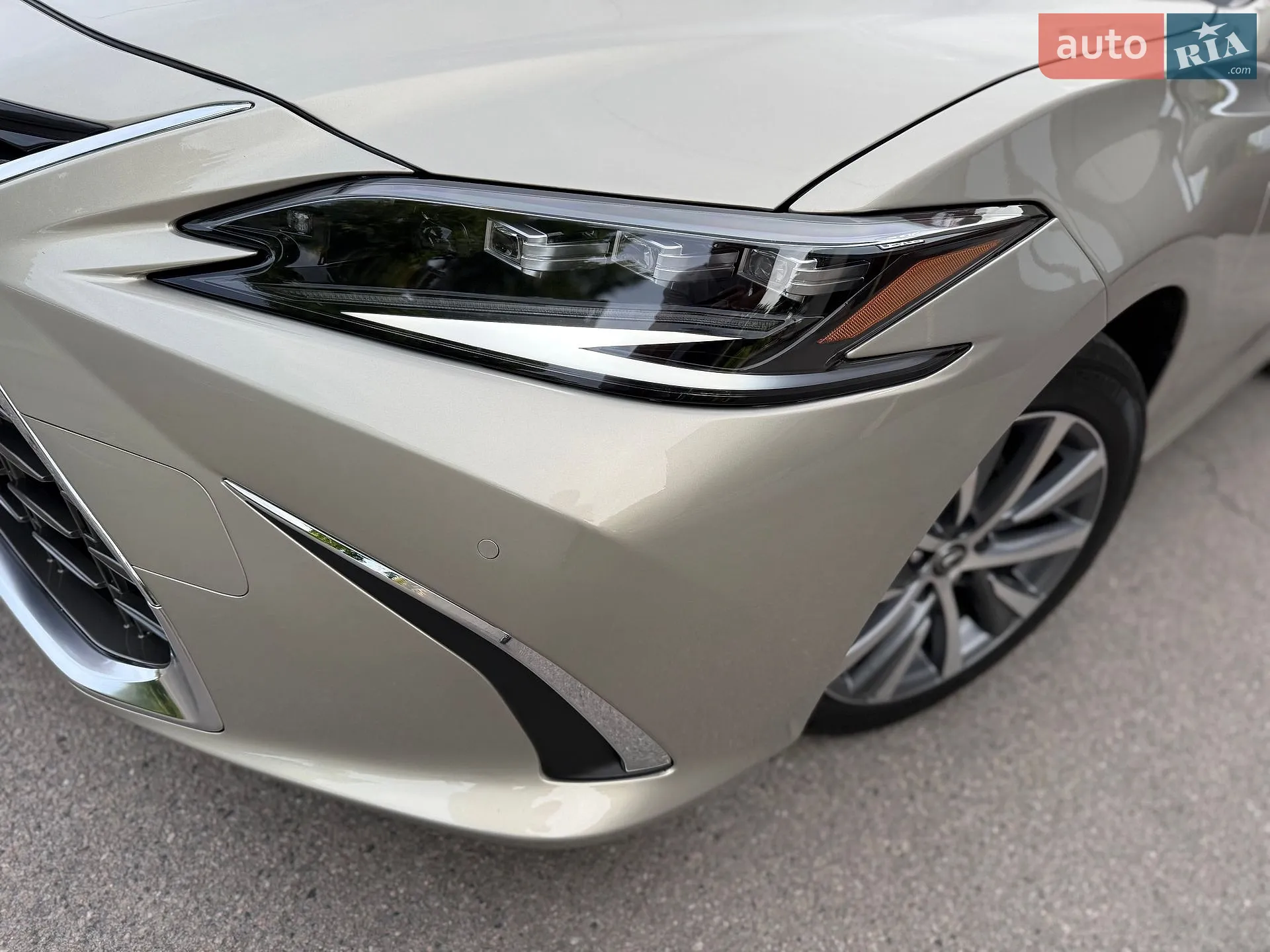 2021 Lexus ES - мініатюра 9