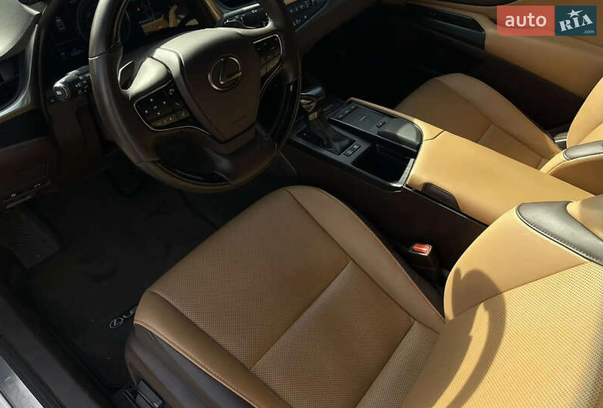 2020 Lexus ES - мініатюра 9
