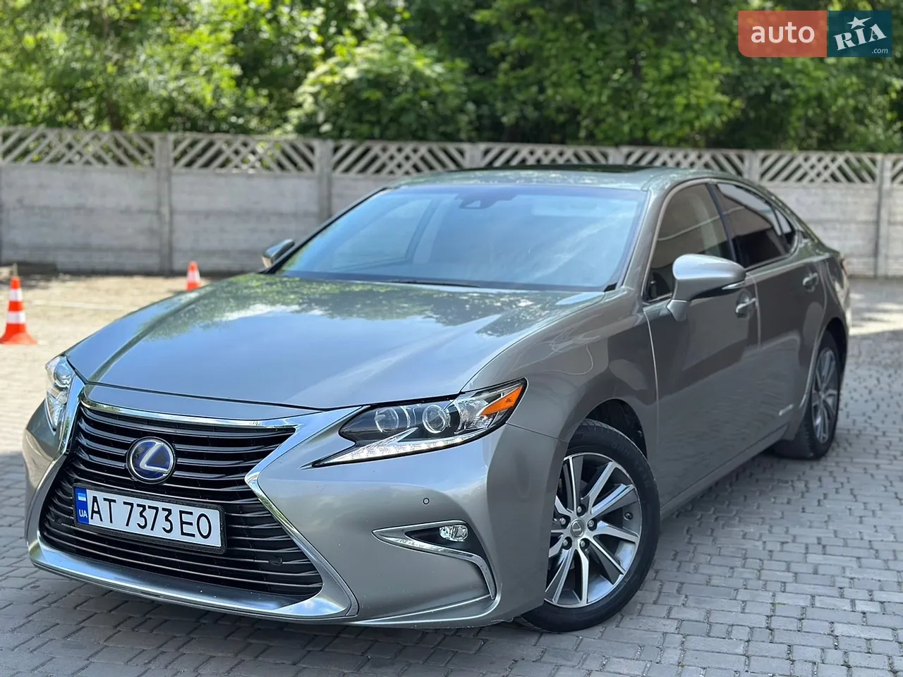 2019 Lexus ES - мініатюра 23