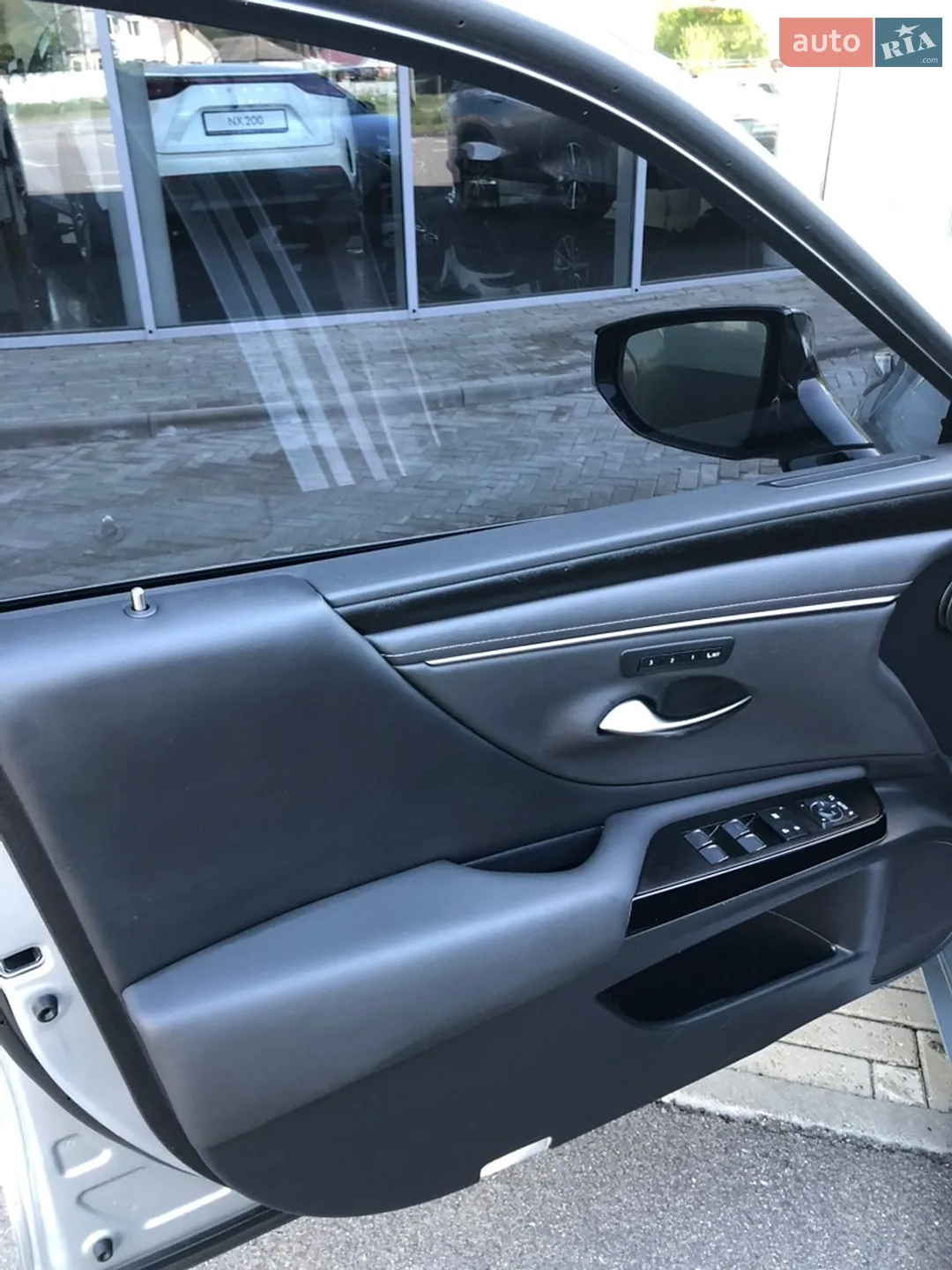 2022 Lexus ES - мініатюра 10