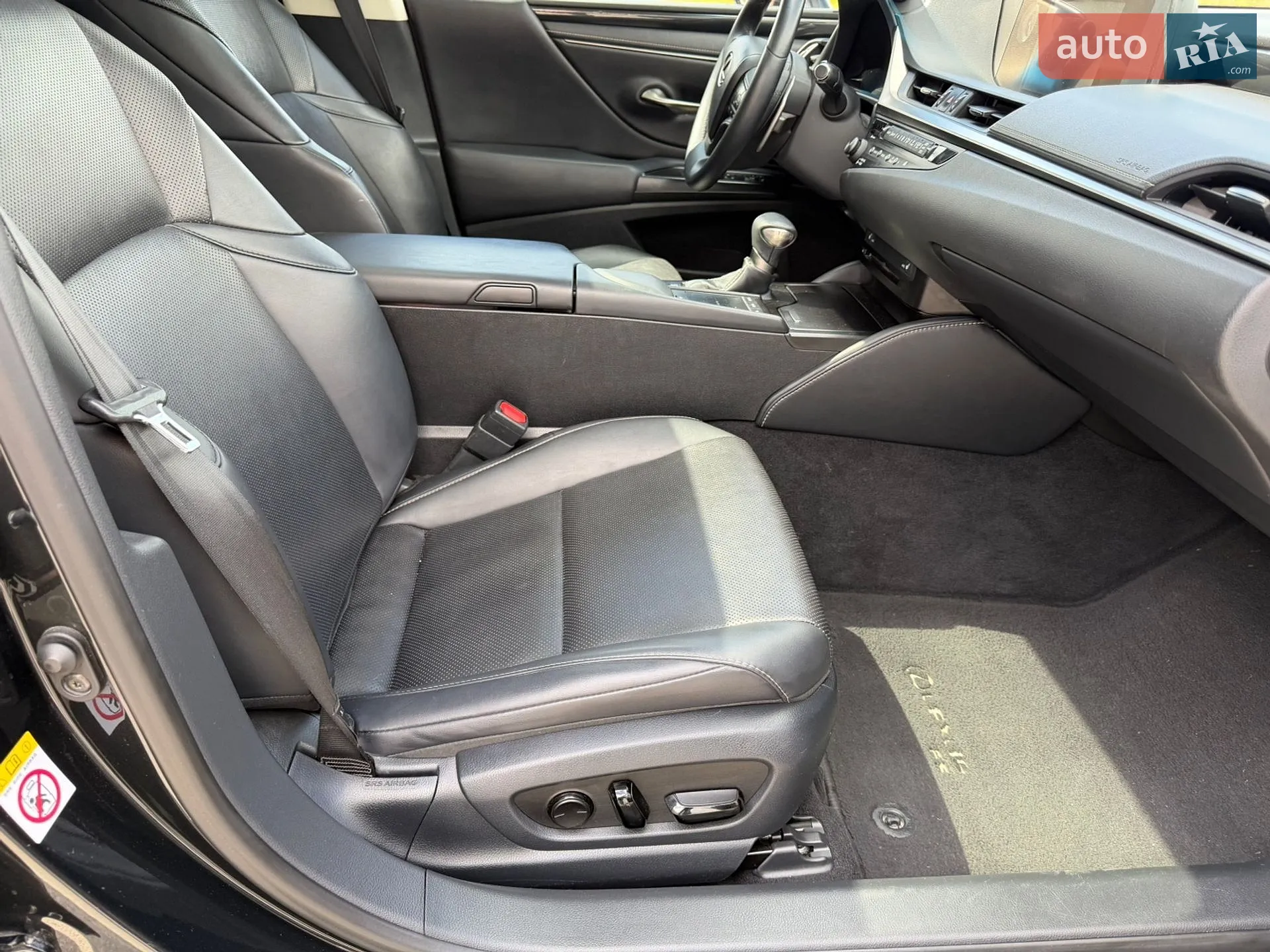 2018 Lexus ES - мініатюра 4
