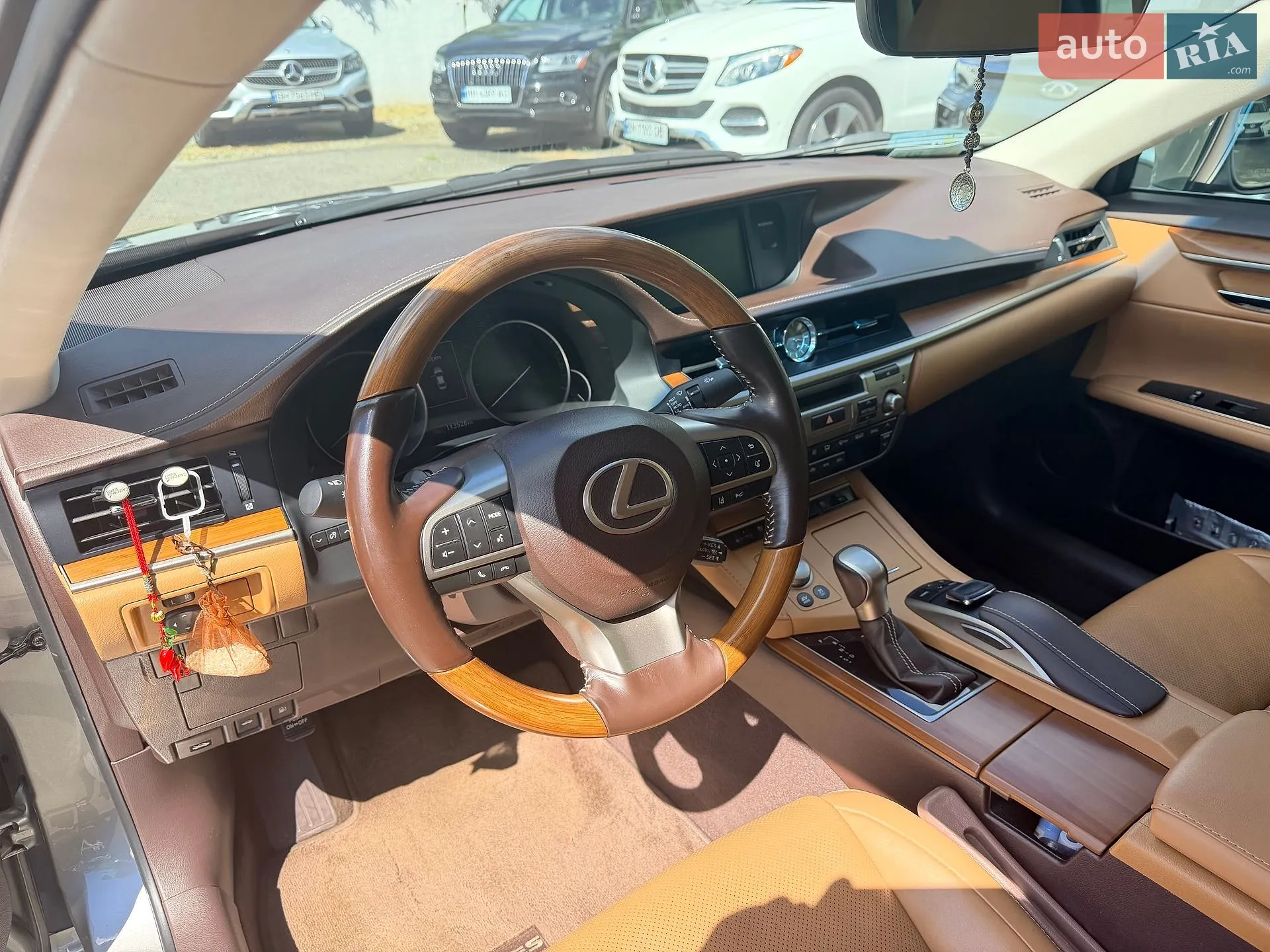 2017 Lexus ES - мініатюра 15