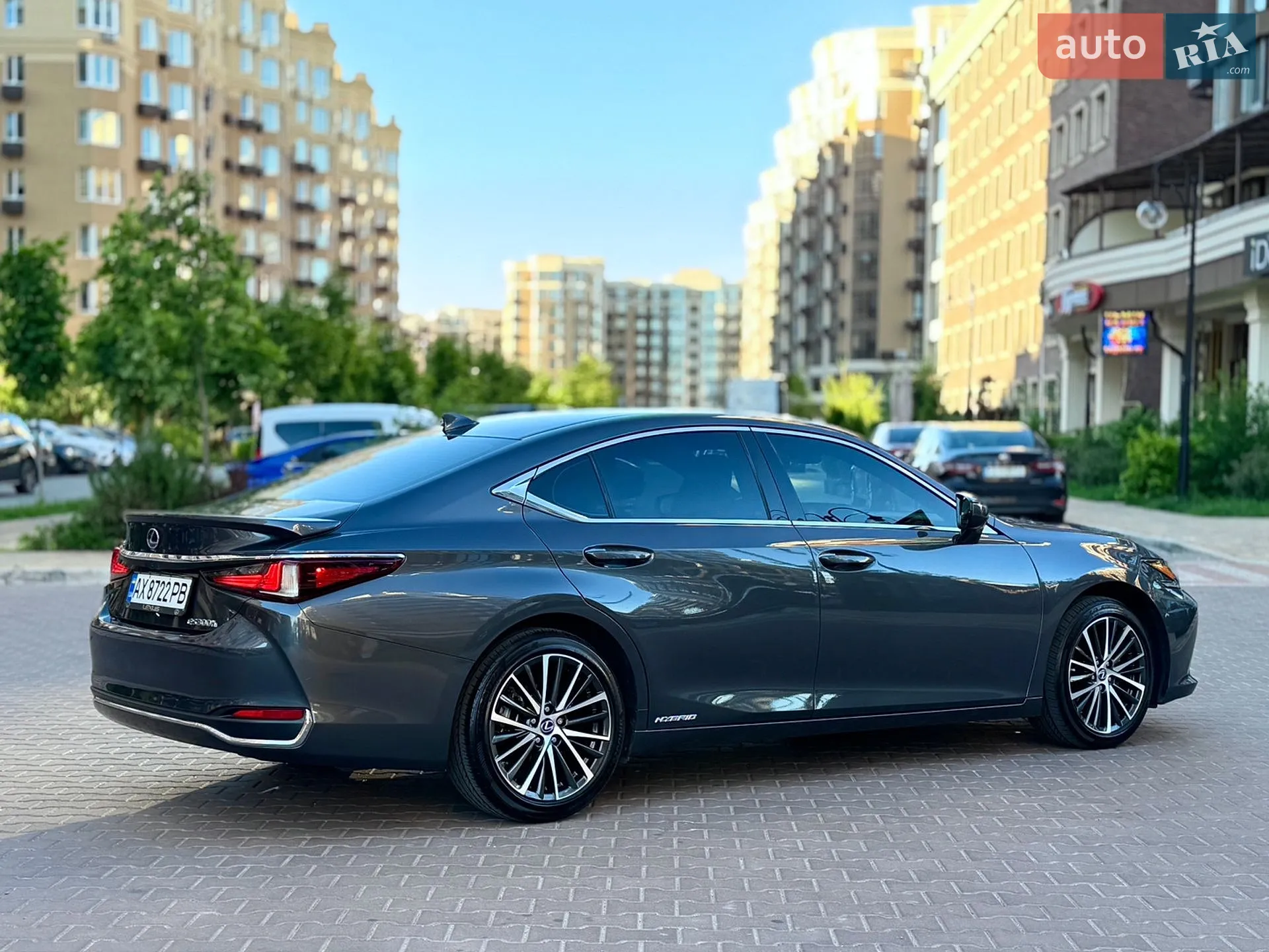 2022 Lexus ES - мініатюра 4
