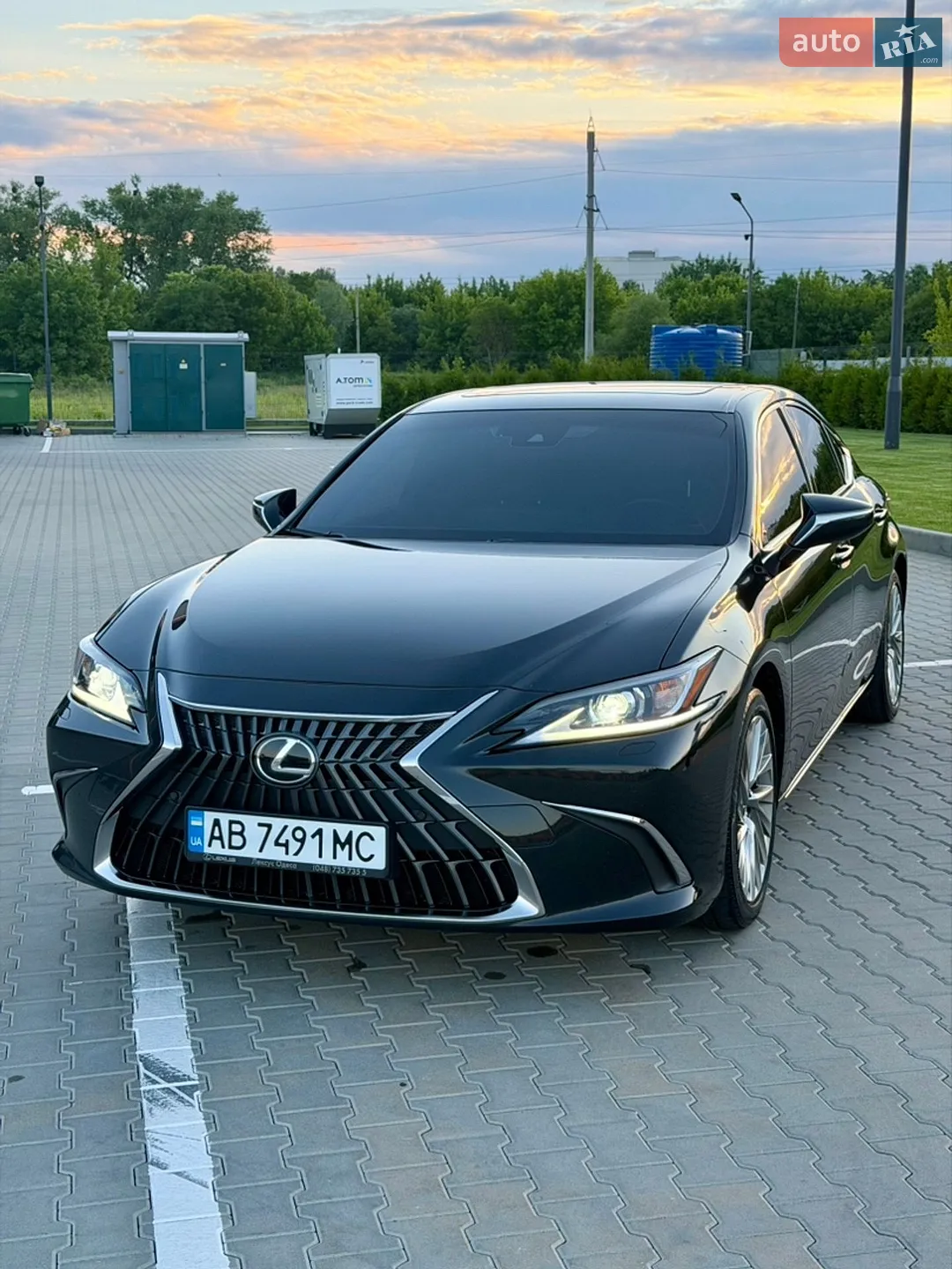 2022 Lexus ES - мініатюра 3