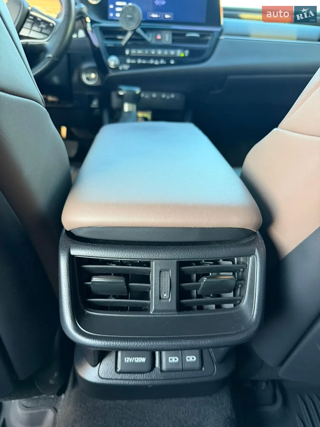 2022 Lexus ES - мініатюра 8