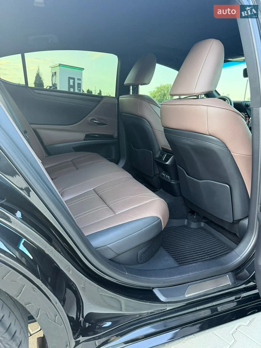 2022 Lexus ES - мініатюра 14
