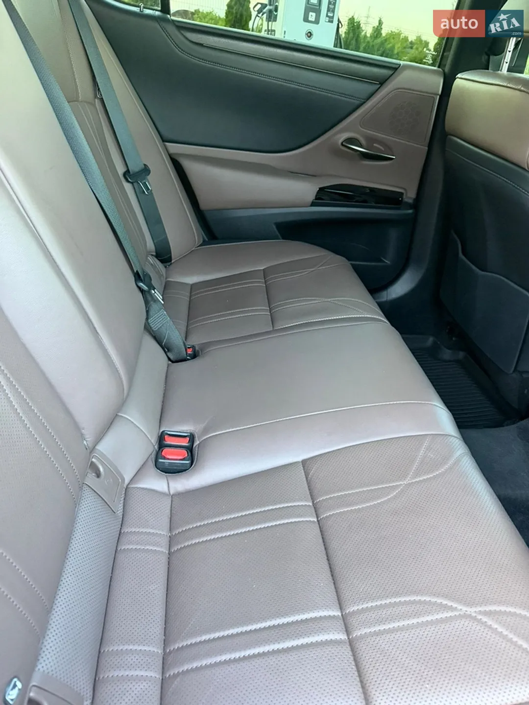 2022 Lexus ES - мініатюра 16