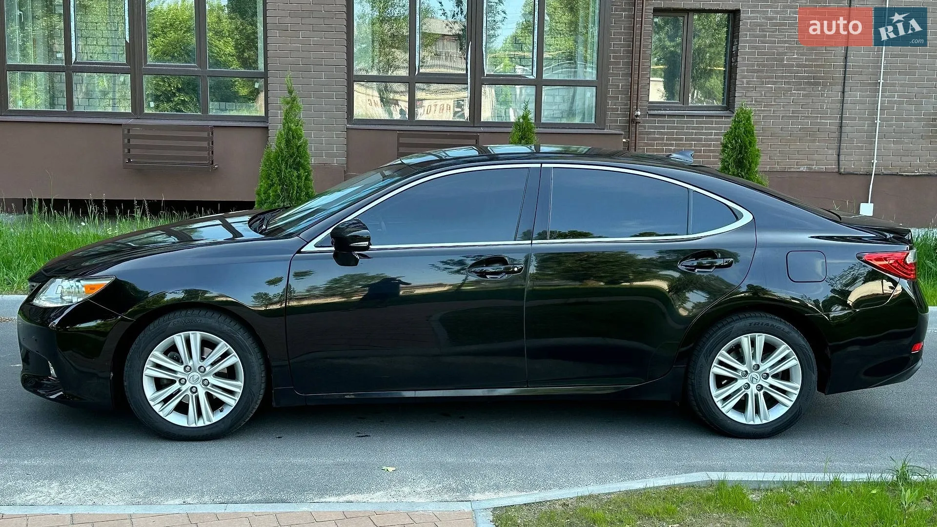2015 Lexus ES - мініатюра 12