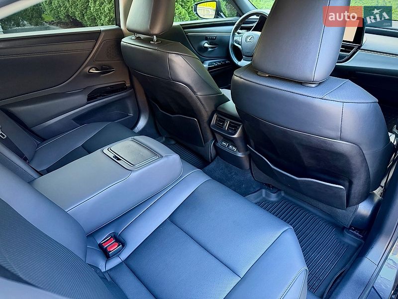 Седан Lexus ES 2022 в Киеве фото 30 Седан Lexus ES 2022 в Киеве