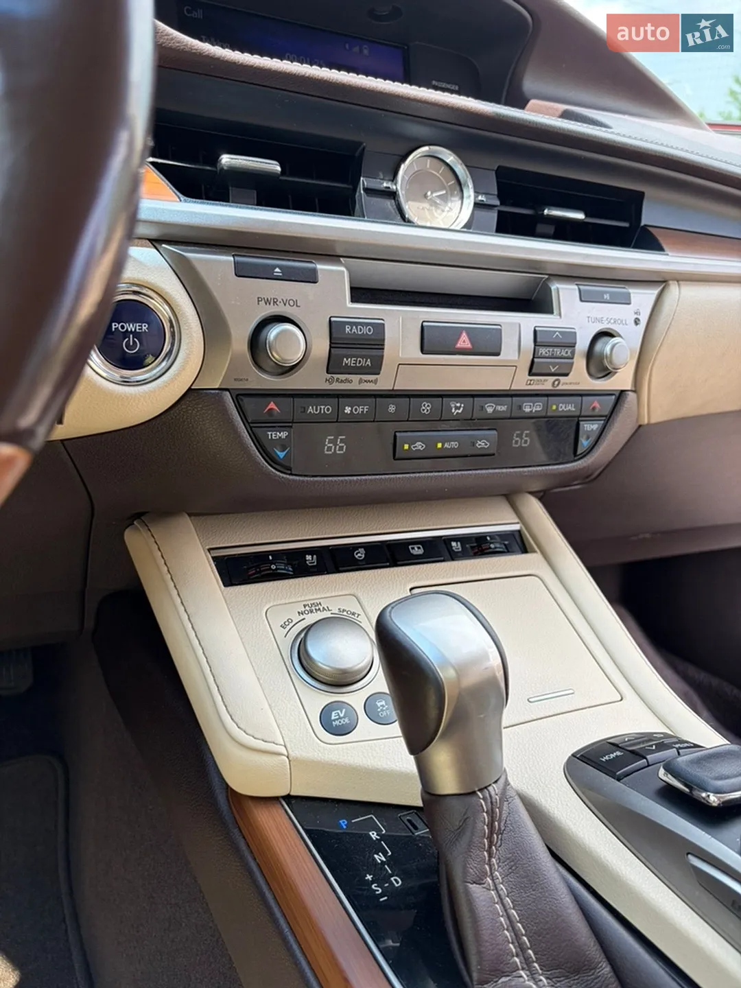 2017 Lexus ES - мініатюра 9