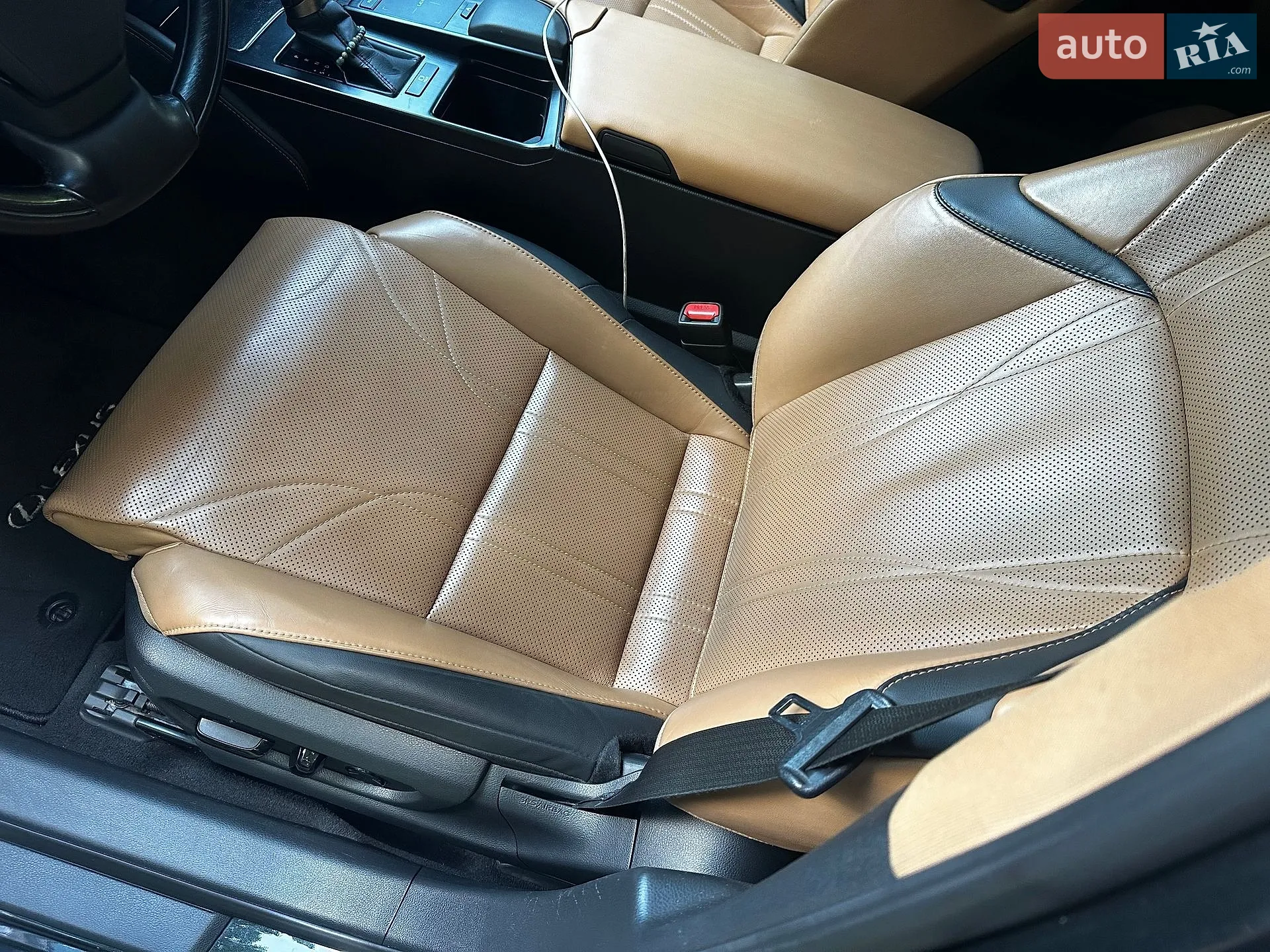 2022 Lexus ES - мініатюра 16