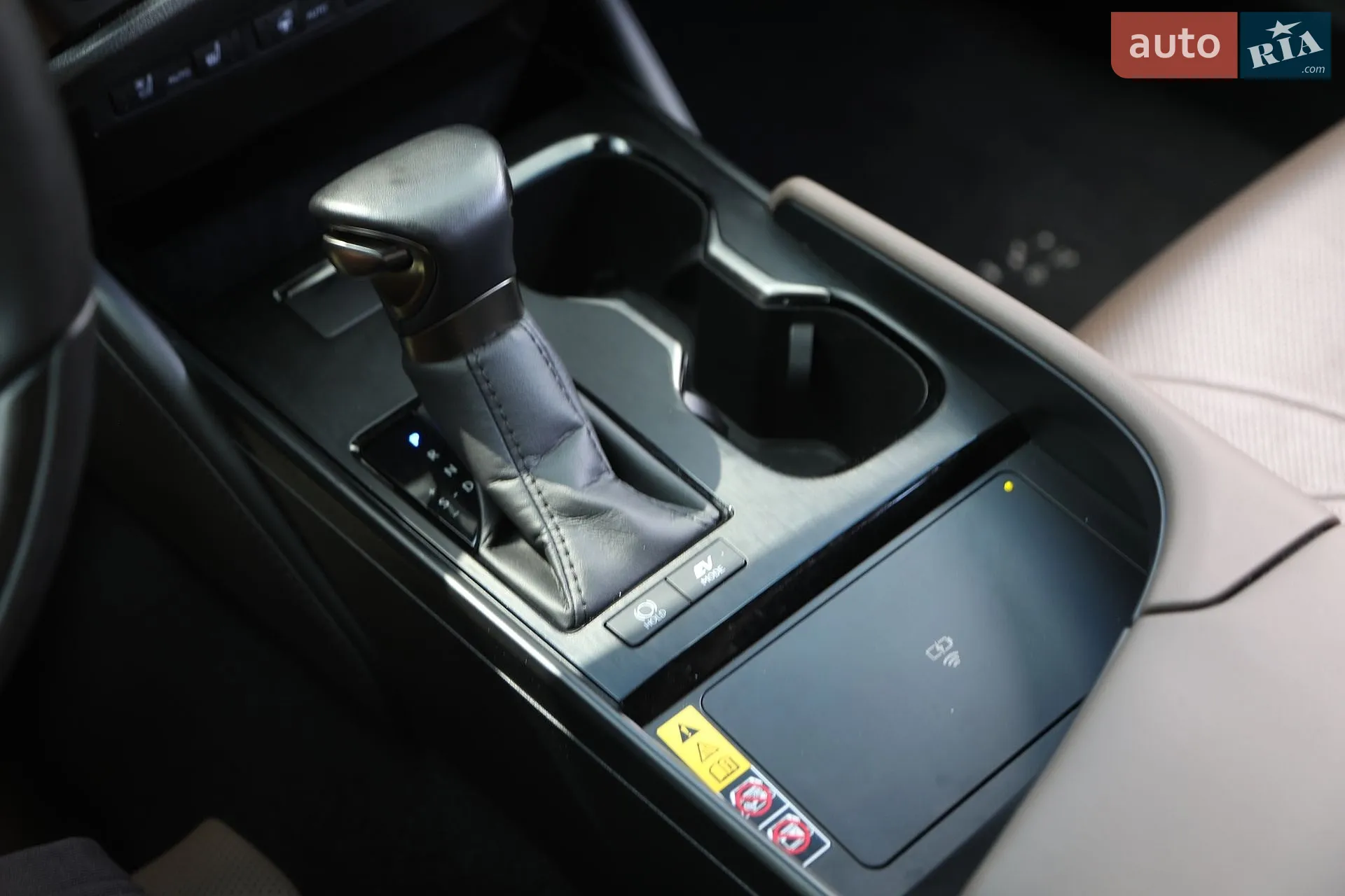 2023 Lexus ES - мініатюра 24