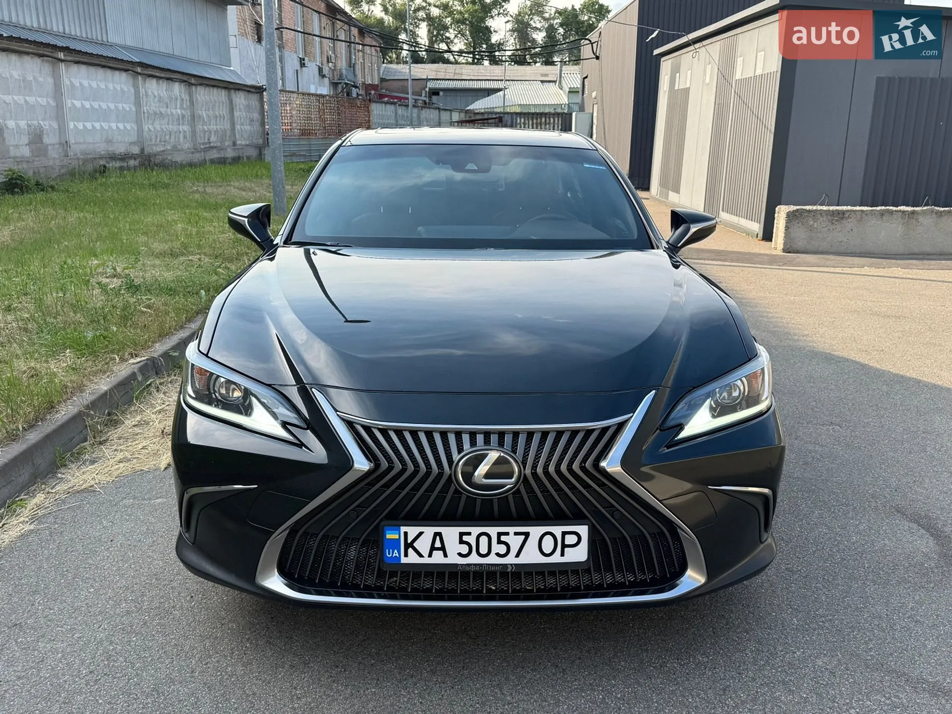 2020 Lexus ES - мініатюра 4