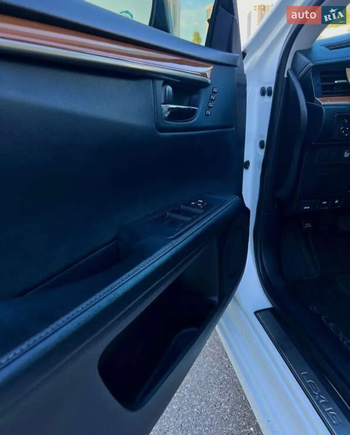 2012 Lexus ES - мініатюра 24