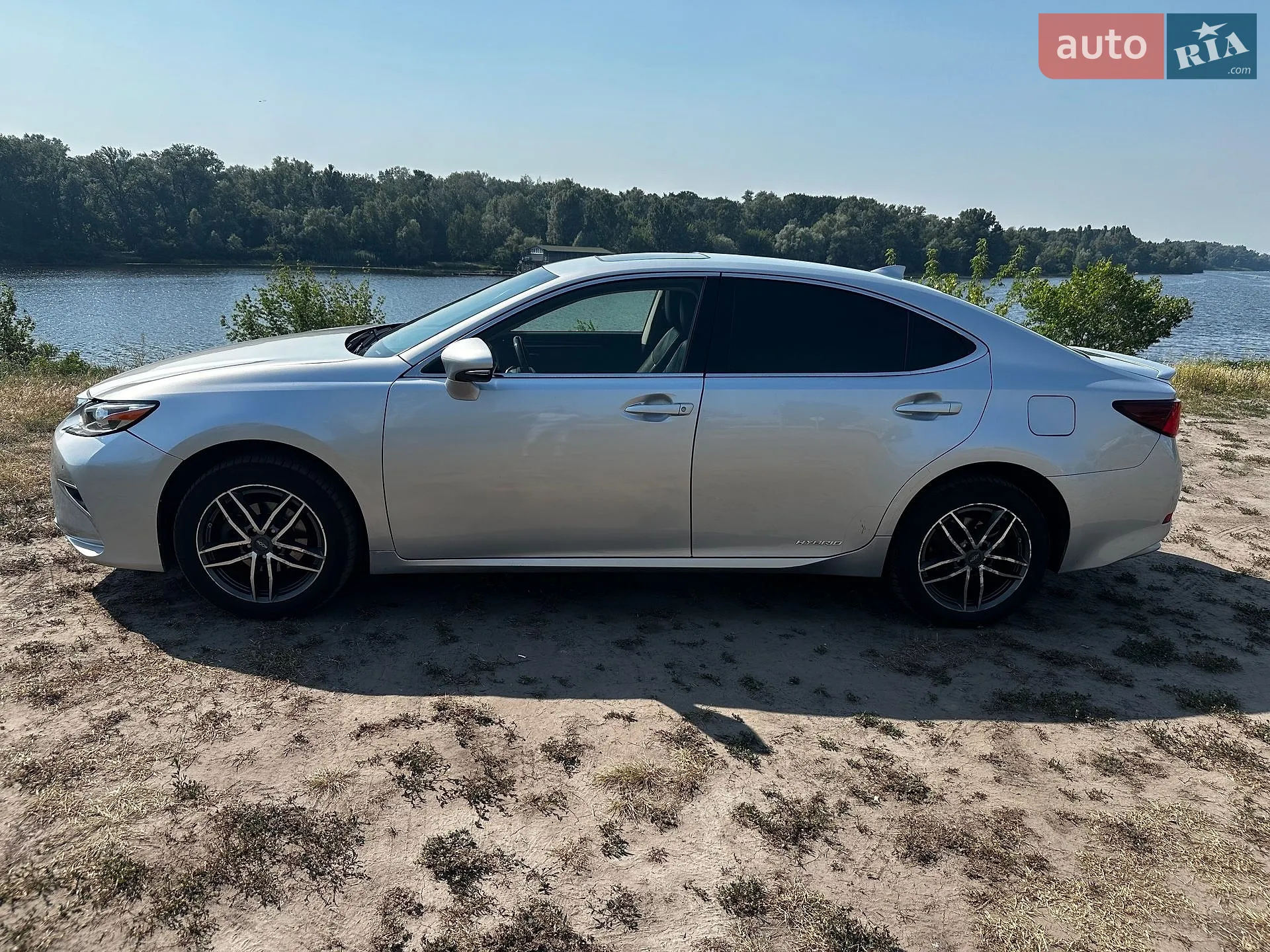 2015 Lexus ES - мініатюра 9