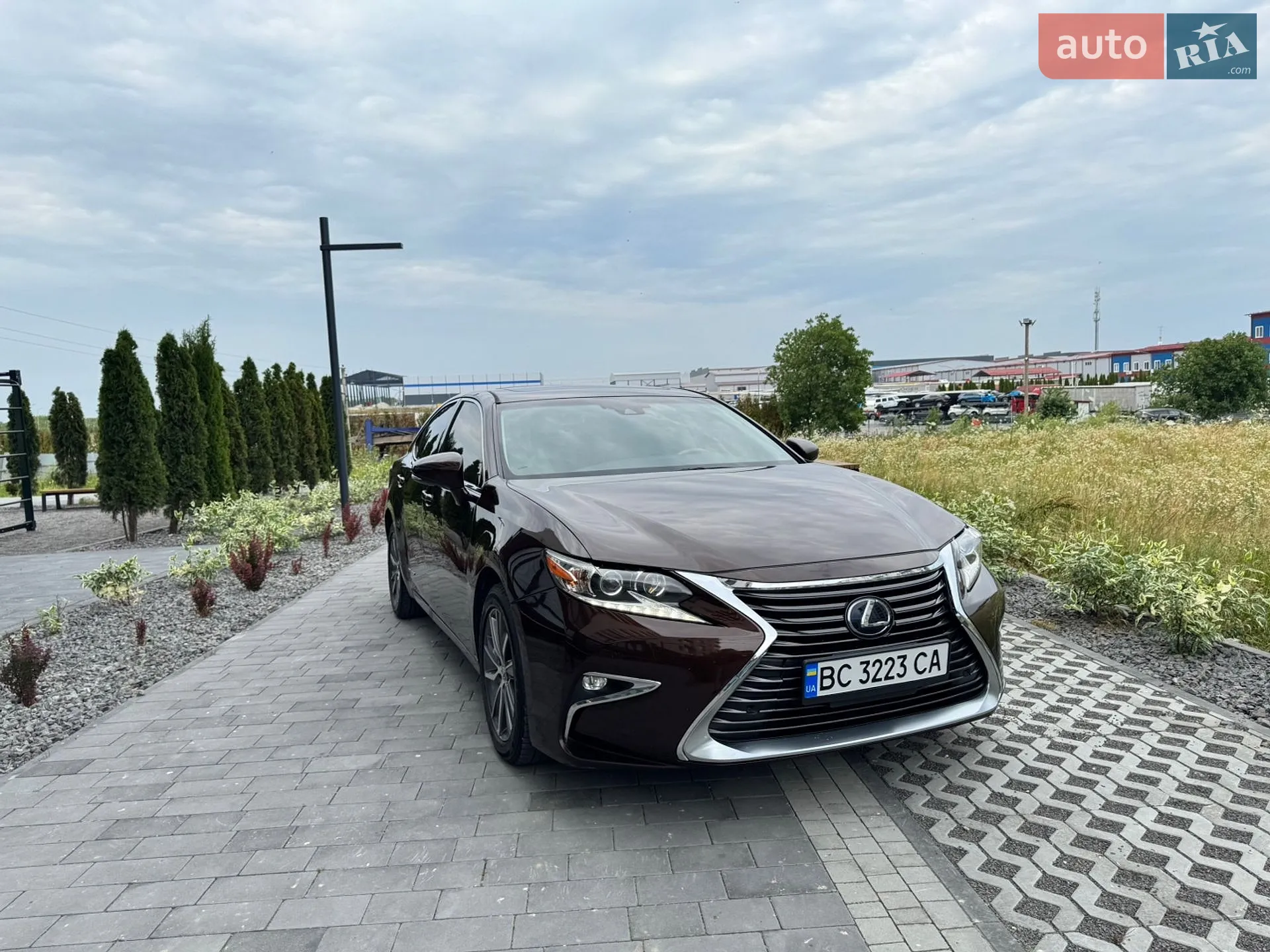 2015 Lexus ES - мініатюра 27