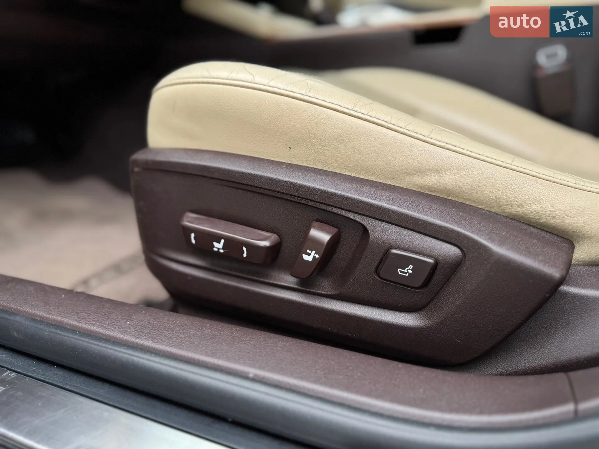 2015 Lexus ES - мініатюра 42