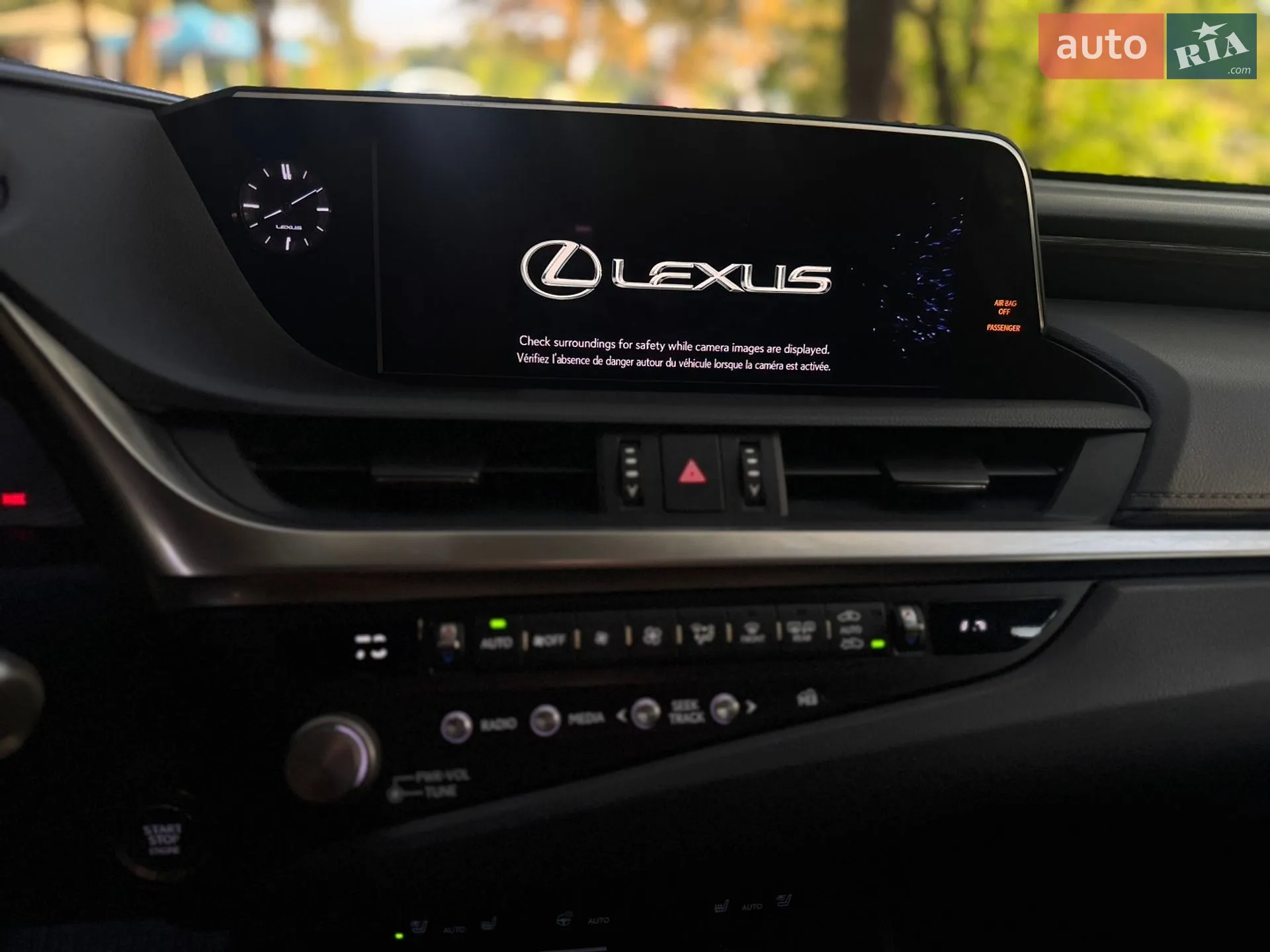 2020 Lexus ES - мініатюра 28
