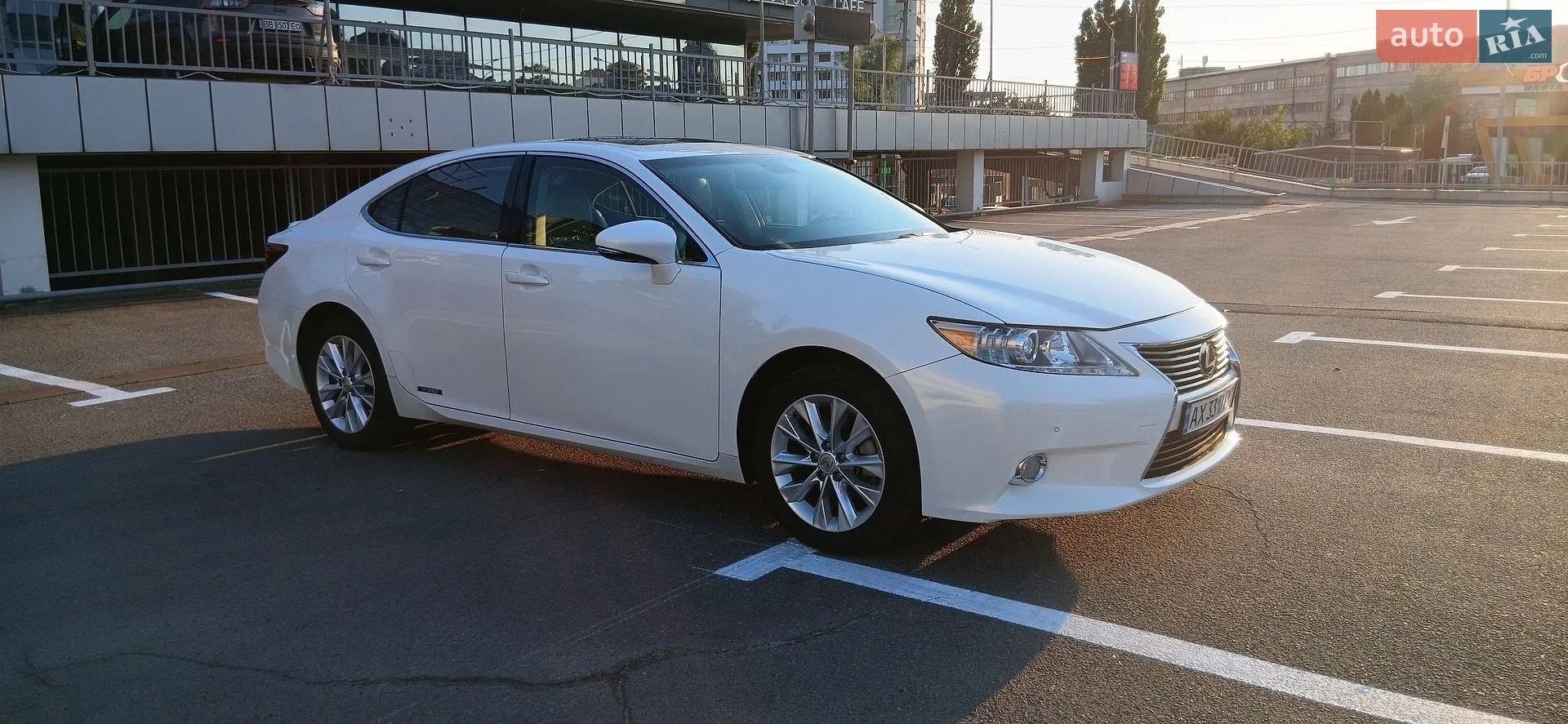 2013 Lexus ES - мініатюра 8