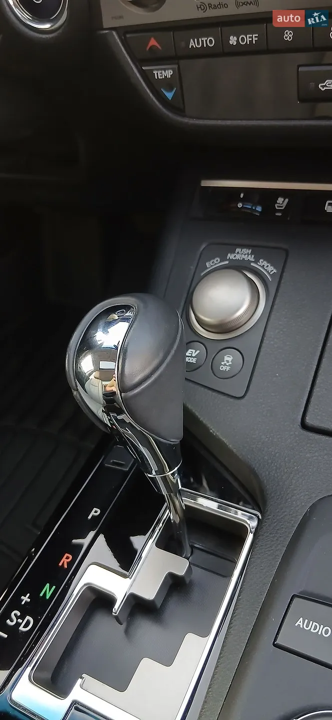 2013 Lexus ES - мініатюра 19