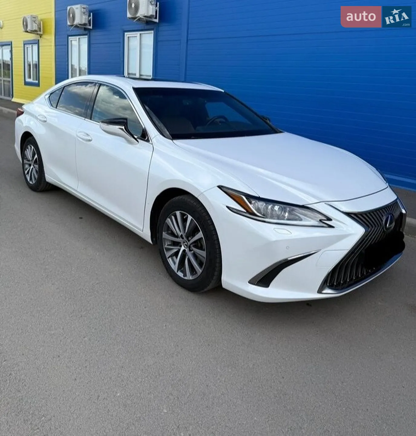 2019 Lexus ES - мініатюра 2