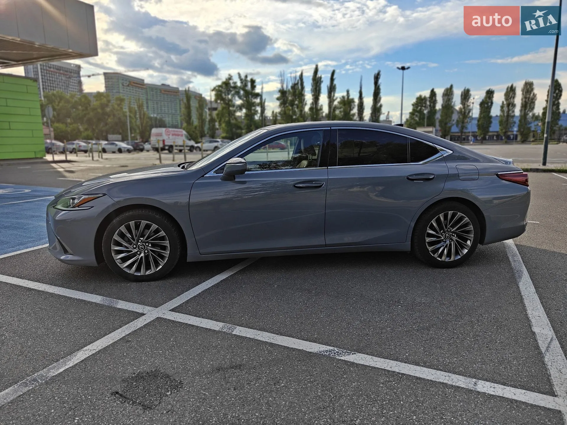 2021 Lexus ES - мініатюра 2
