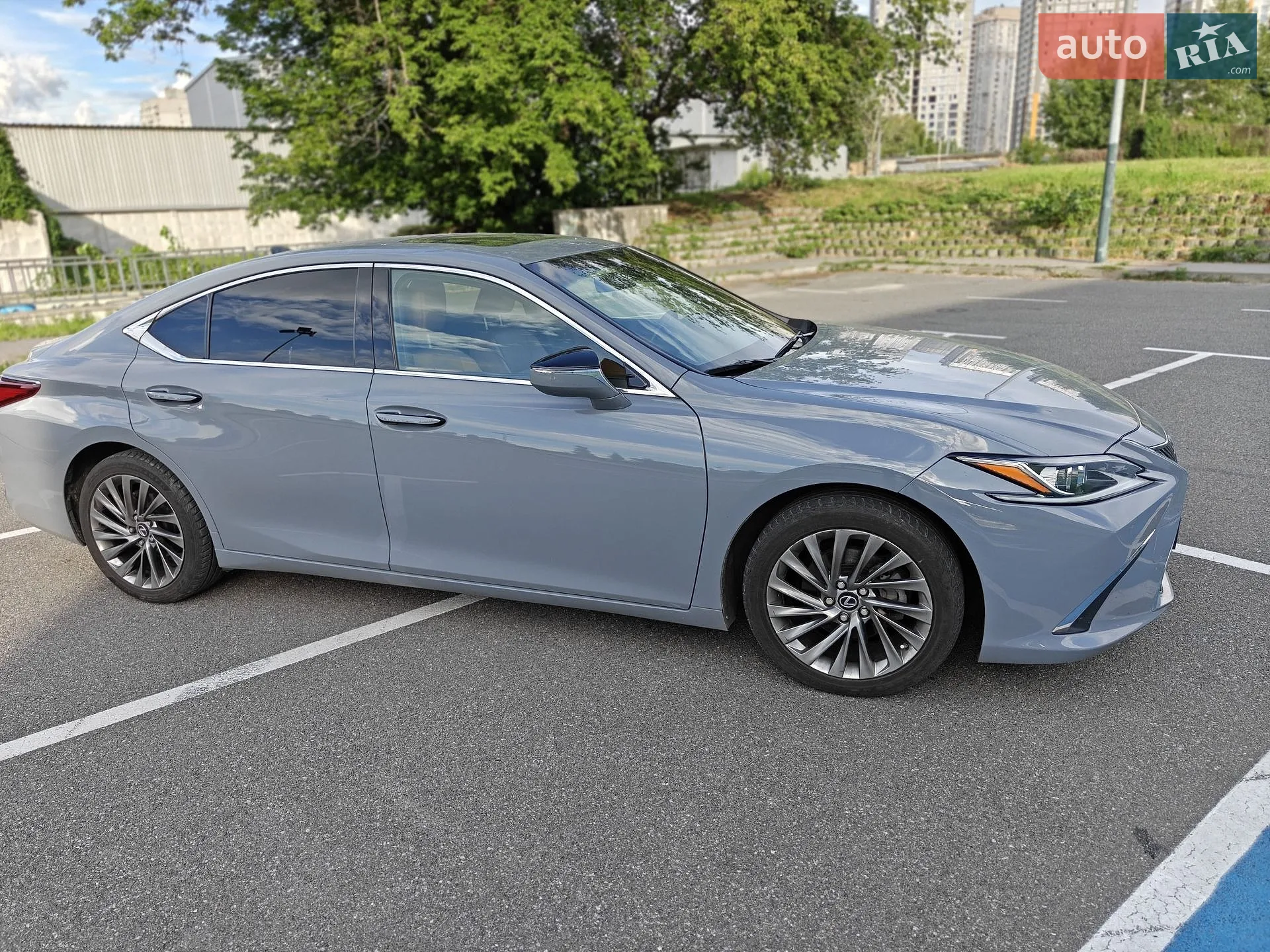 2021 Lexus ES - мініатюра 18