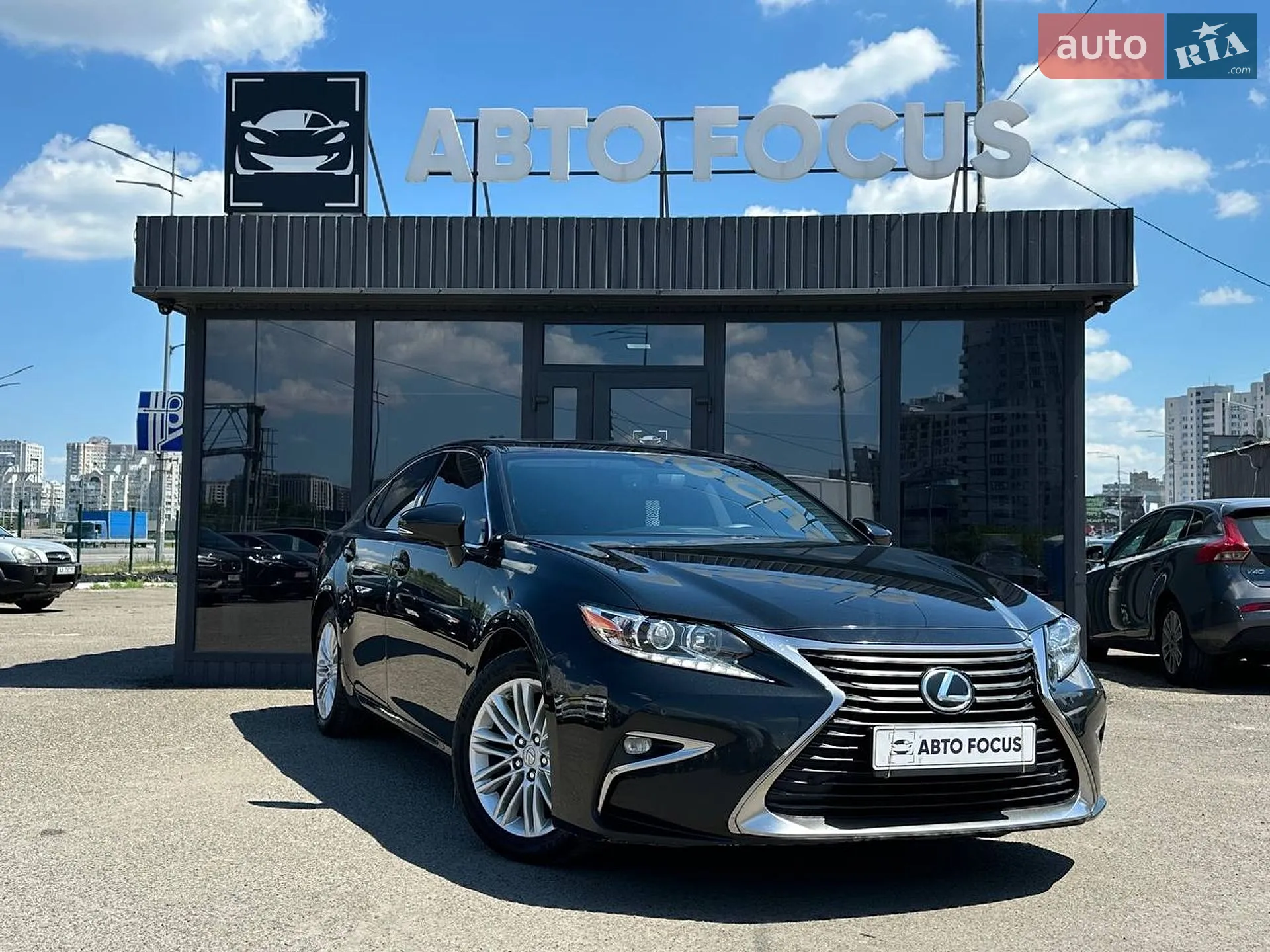 2017 Lexus ES - фото 1
