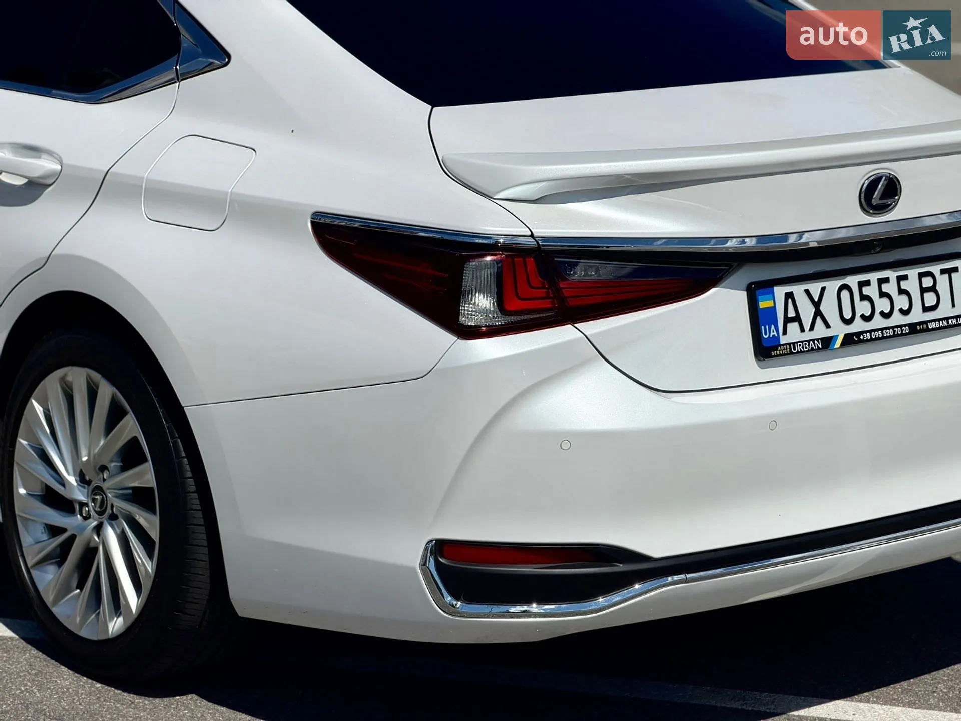 2021 Lexus ES - мініатюра 8