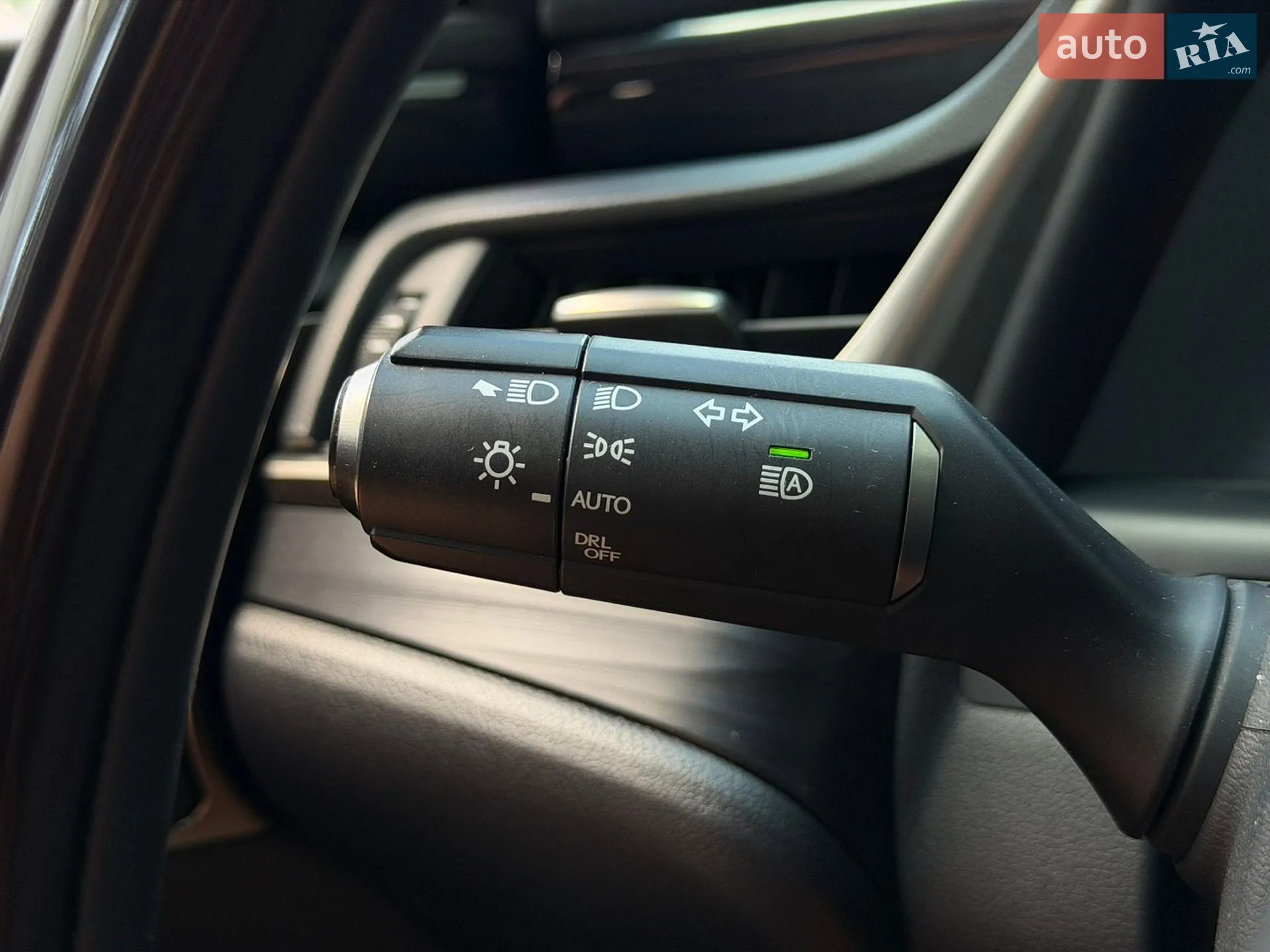 2021 Lexus ES - мініатюра 27