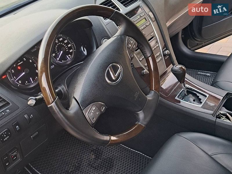 Седан Lexus ES 2011 в Вінниці