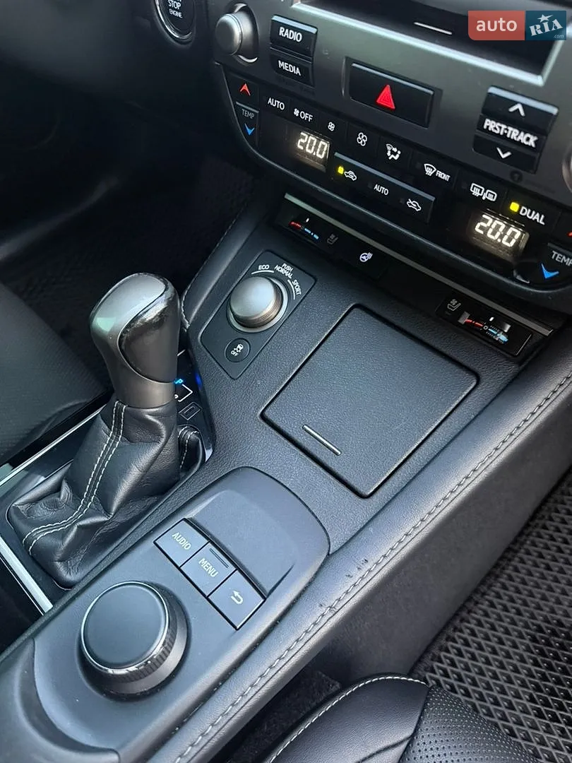 2017 Lexus ES - мініатюра 23