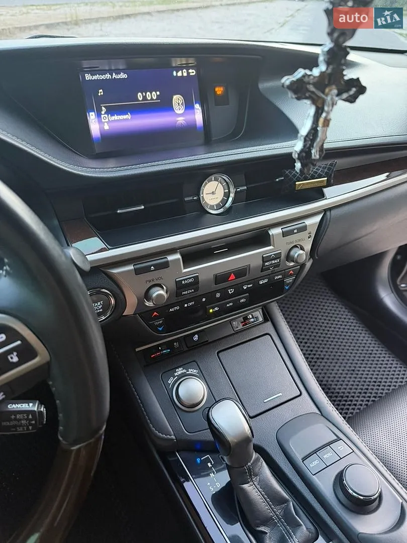 2017 Lexus ES - мініатюра 28