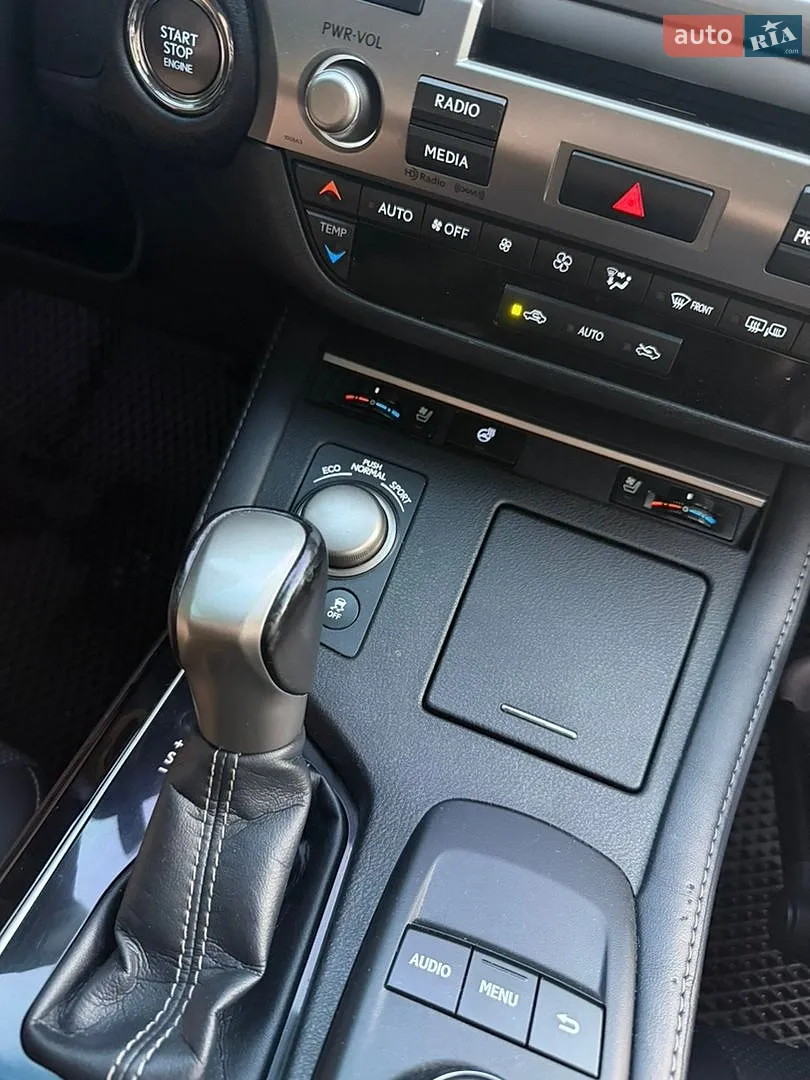2017 Lexus ES - мініатюра 29