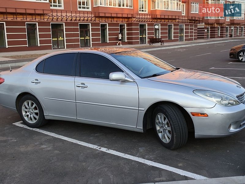 Седан Lexus ES 2005 в Умани
