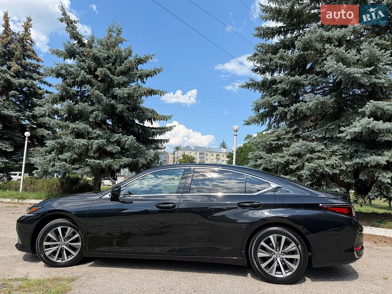 2020 Lexus ES - мініатюра 15
