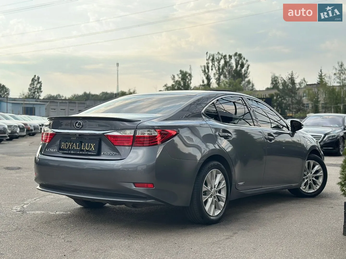 2015 Lexus ES - мініатюра 2