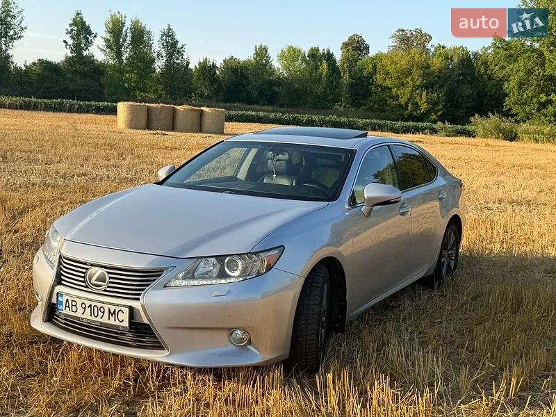 Lexus ES 2012