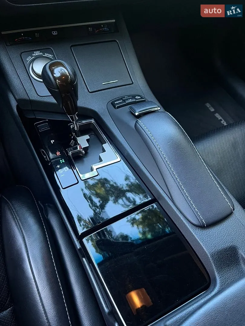 2014 Lexus ES - мініатюра 17